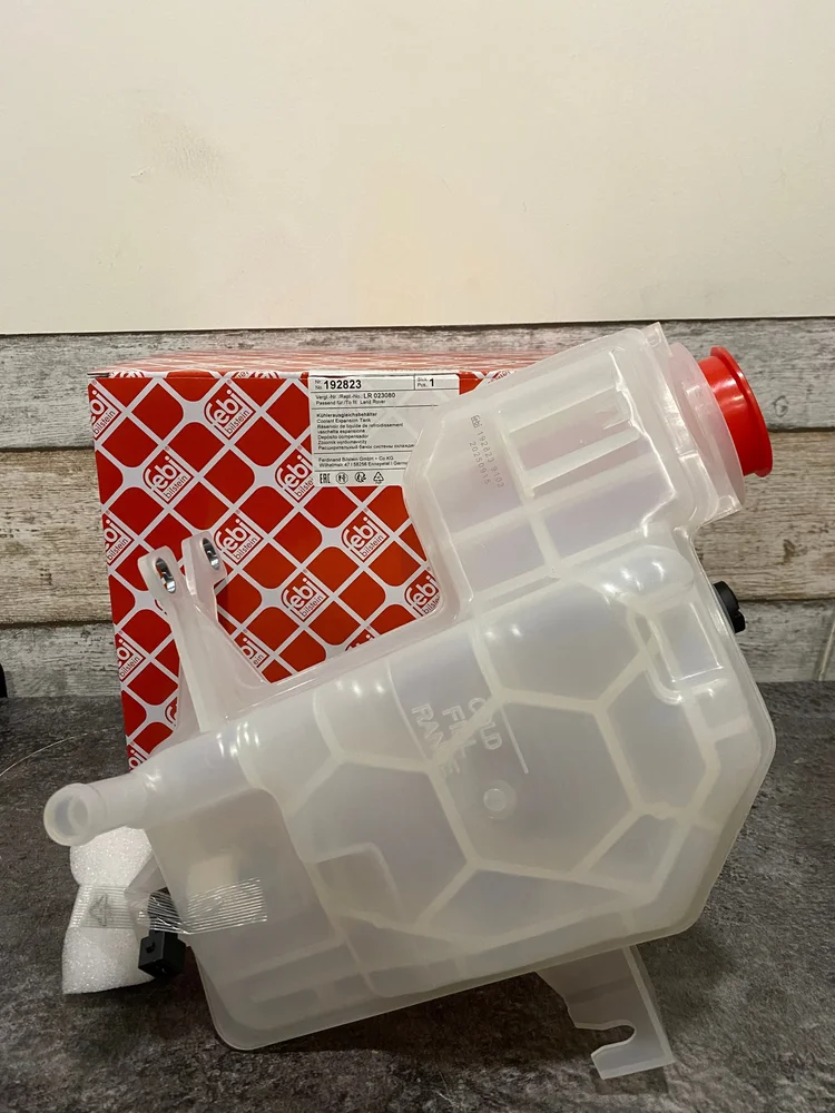 Land Rover Genleşme Kabı Sensörlü  (LR023080 - PCF500120)